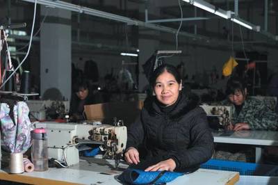 全國最小高鐵站&ldquo;五府山&rdquo;:從鐵皮卡車到&ldquo;復(fù)興號&rdquo;